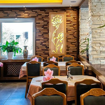 Gaststaette Lin Garden Hotel Untergruppenbach Kültér fotó