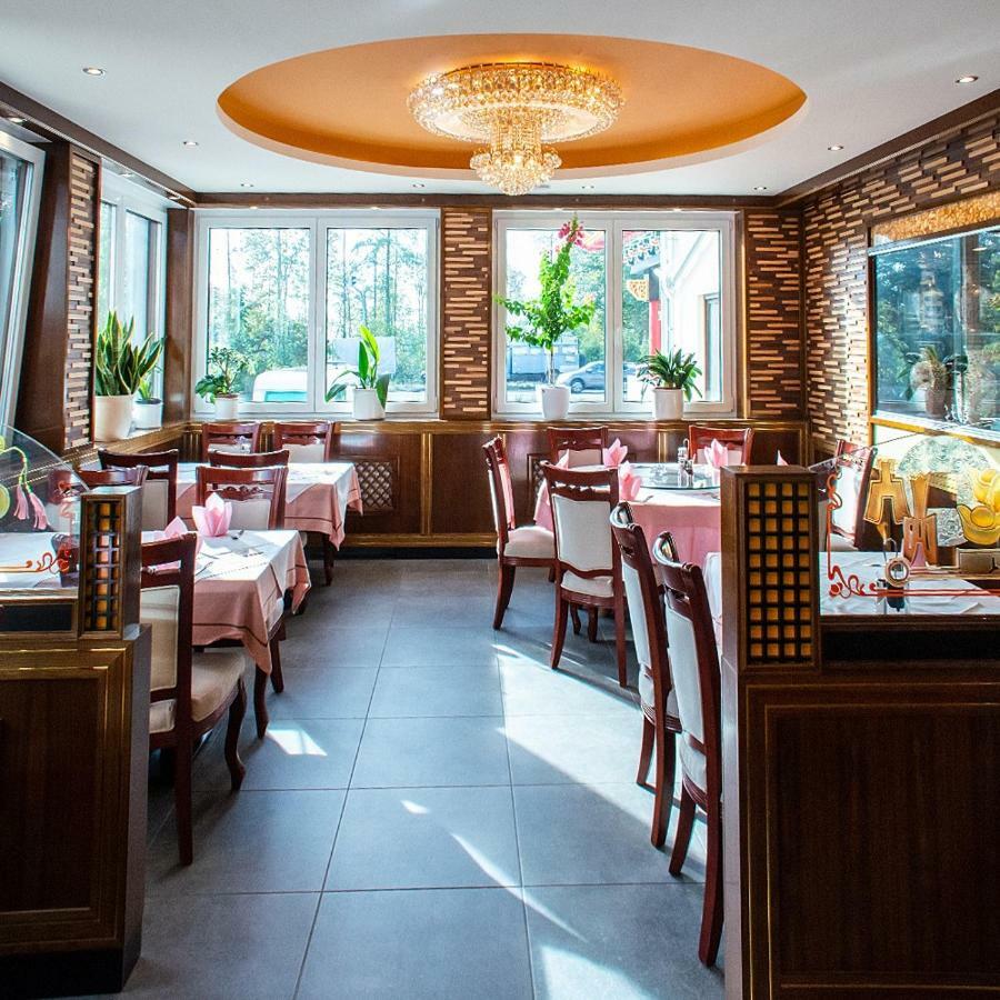 Gaststaette Lin Garden Hotel Untergruppenbach Kültér fotó