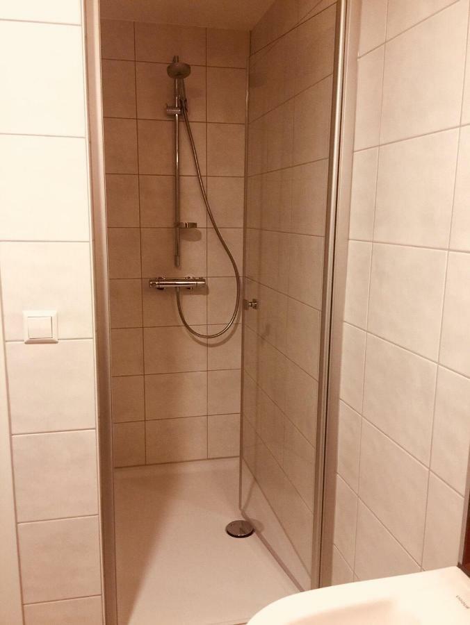 Gaststaette Lin Garden Hotel Untergruppenbach Kültér fotó